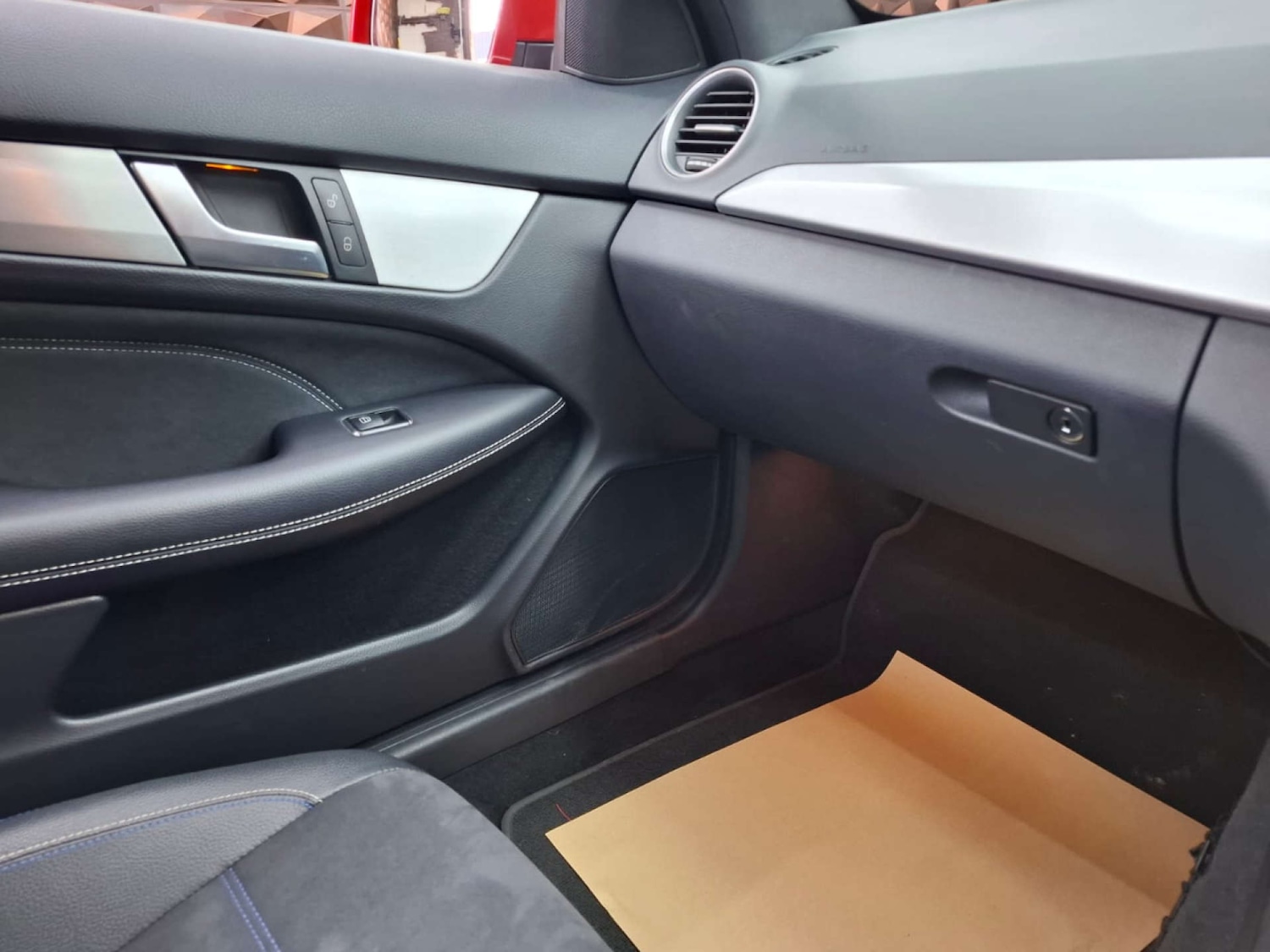 Used Mercedes-Benz C Class 2014 for sale - 76921467: Photo 45