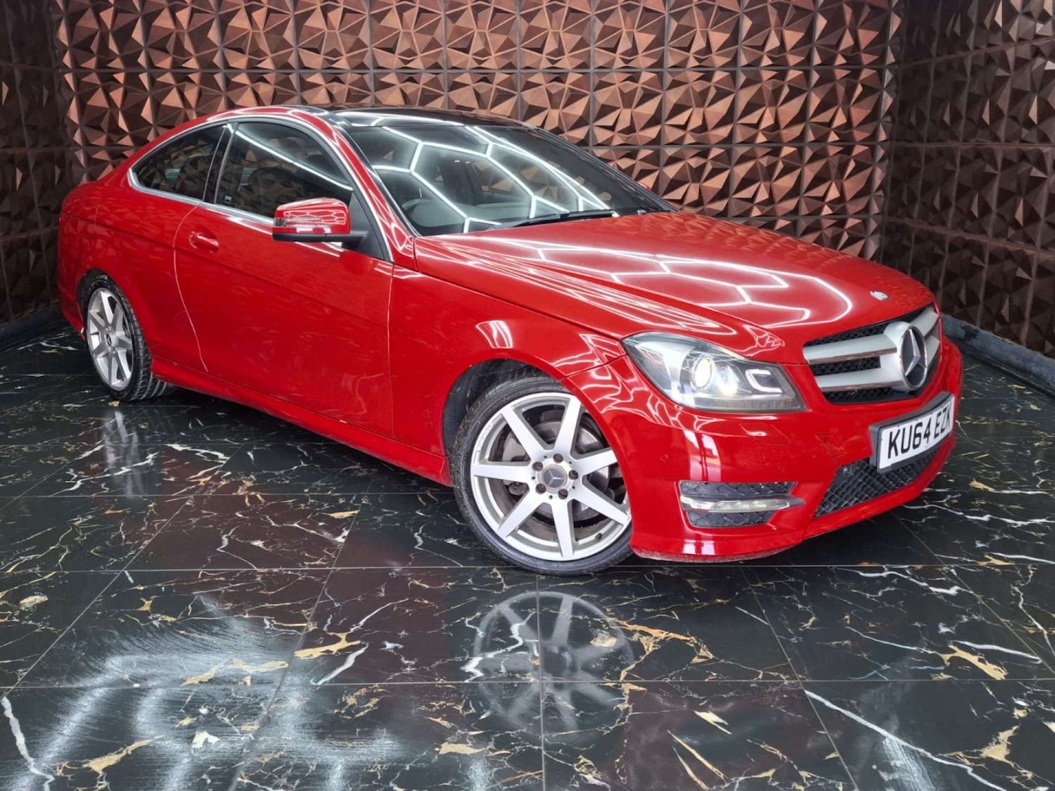 Used Mercedes-Benz C Class 2014 for sale - 76921467: Photo 58