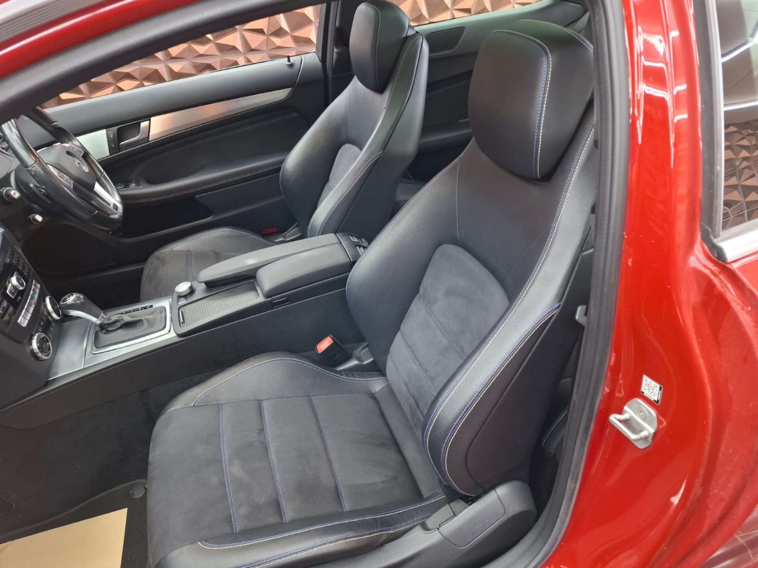 Used Mercedes-Benz C Class 2014 for sale - 76921467: Photo 61