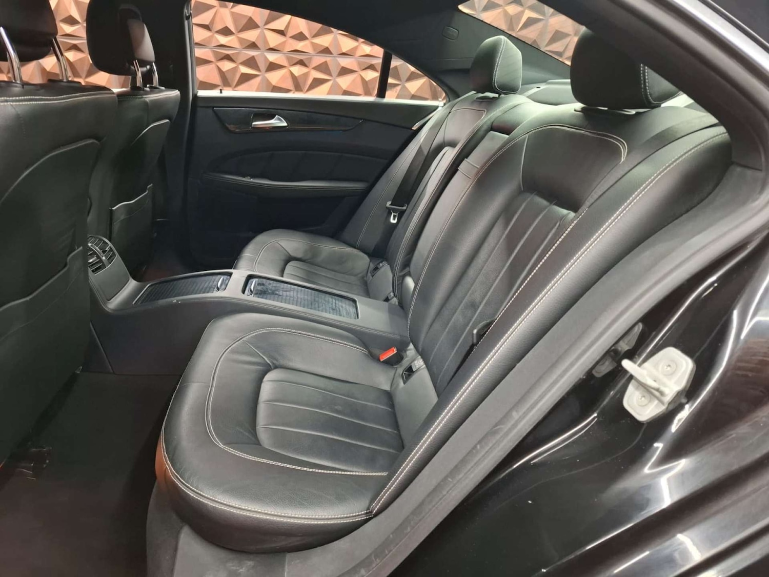 Used Mercedes-Benz CLS 2015 for sale - 76921504: Photo 15