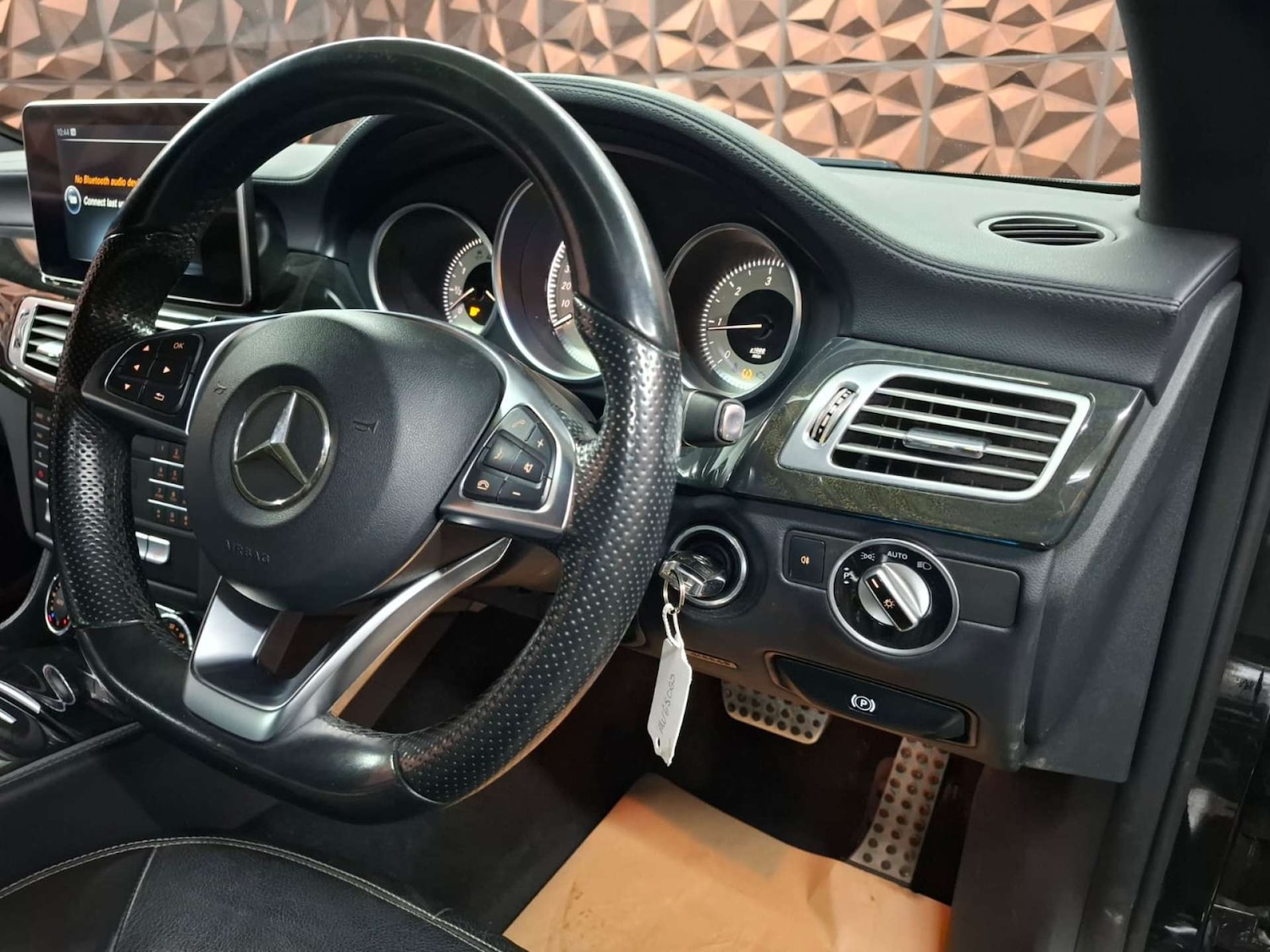 Used Mercedes-Benz CLS 2015 for sale - 76921504: Photo 22