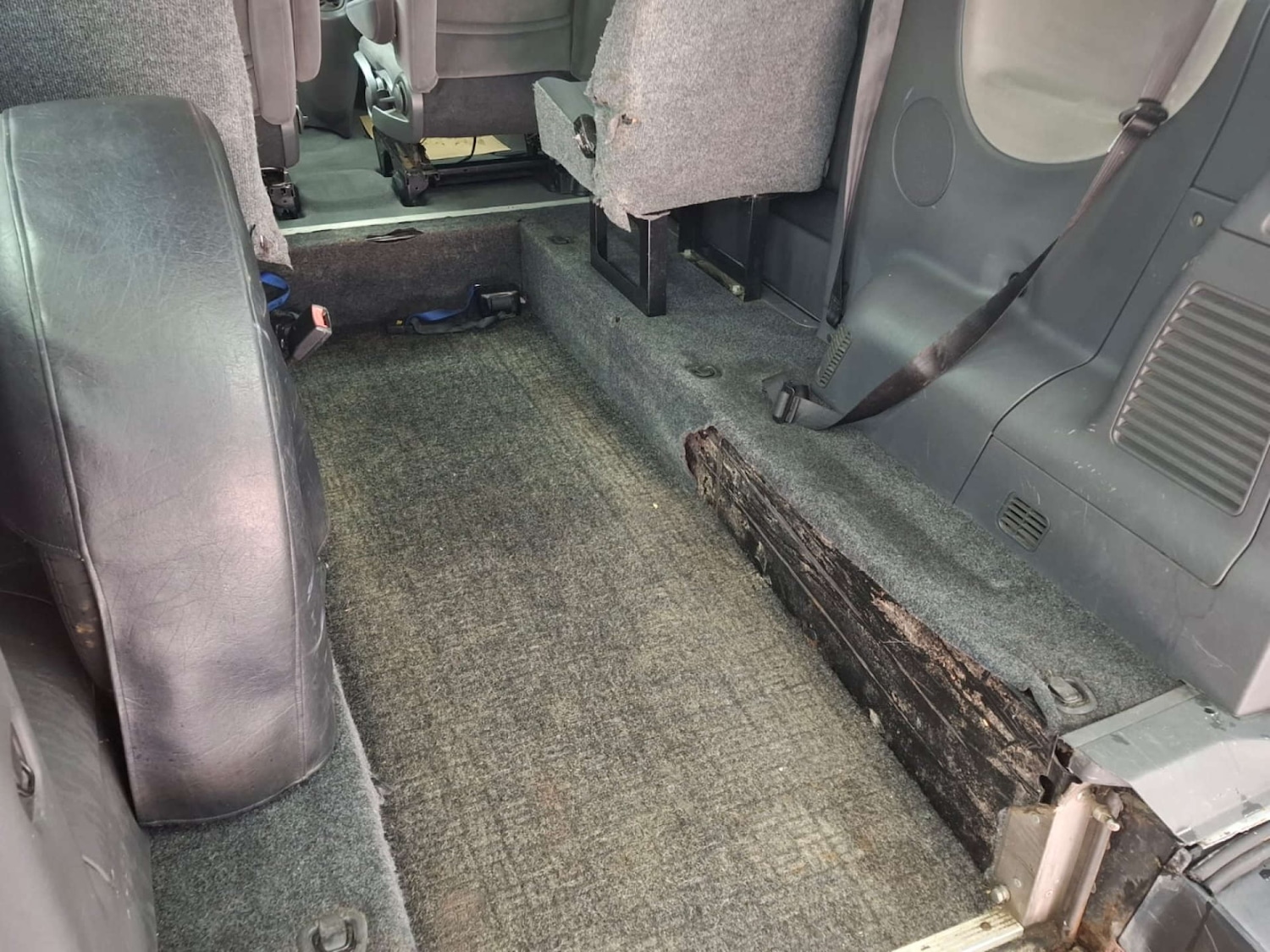 Used Peugeot Expert Tepee 2008 for sale - 77151265: Photo 27