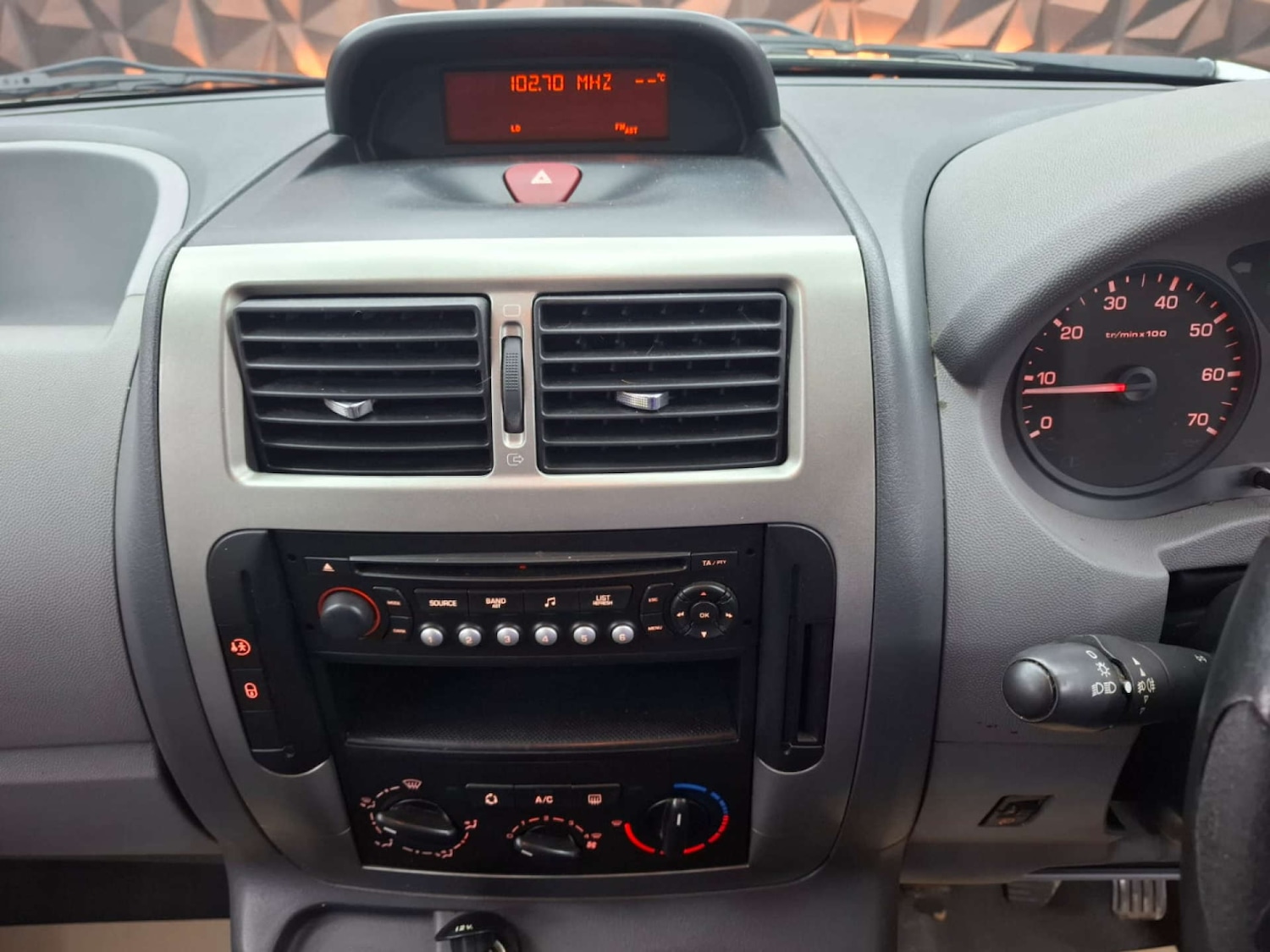 Used Peugeot Expert Tepee 2008 for sale - 77151265: Photo 46