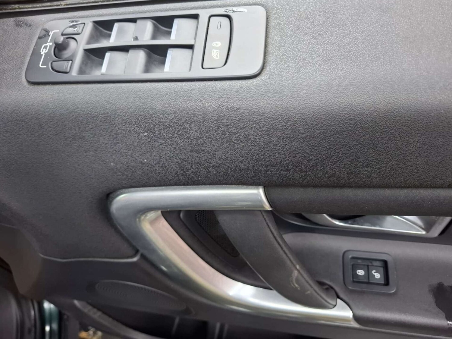 Used Land Rover Discovery Sport 2016 for sale - 76921361: Photo 10