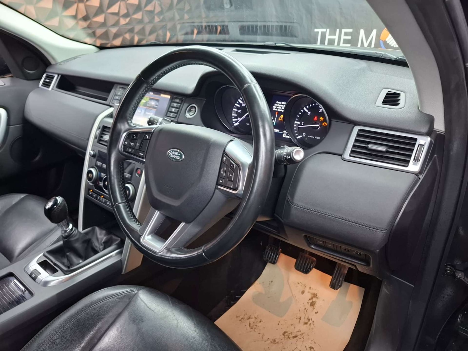 Used Land Rover Discovery Sport 2016 for sale - 76921361: Photo 19