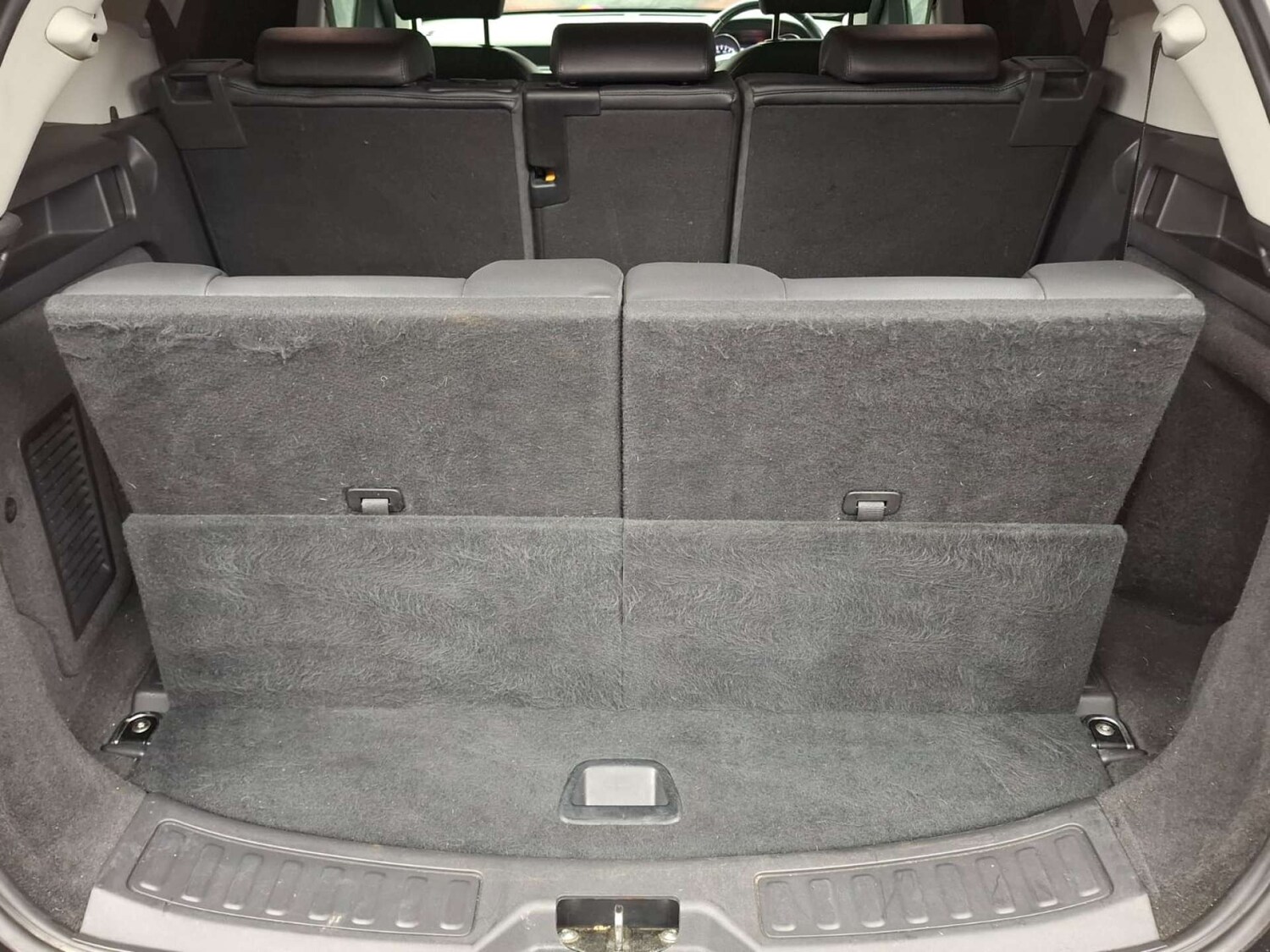 Used Land Rover Discovery Sport 2016 for sale - 76921361: Photo 28