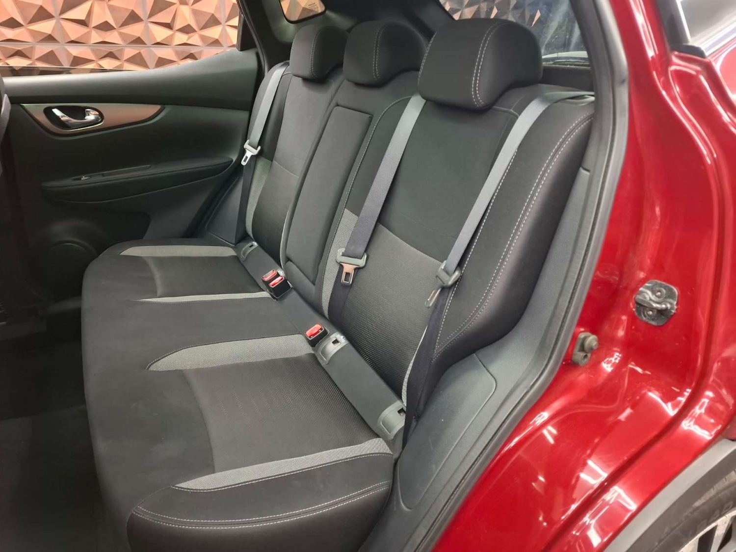 Used Nissan Qashqai 2017 for sale - 77151194: Photo 17