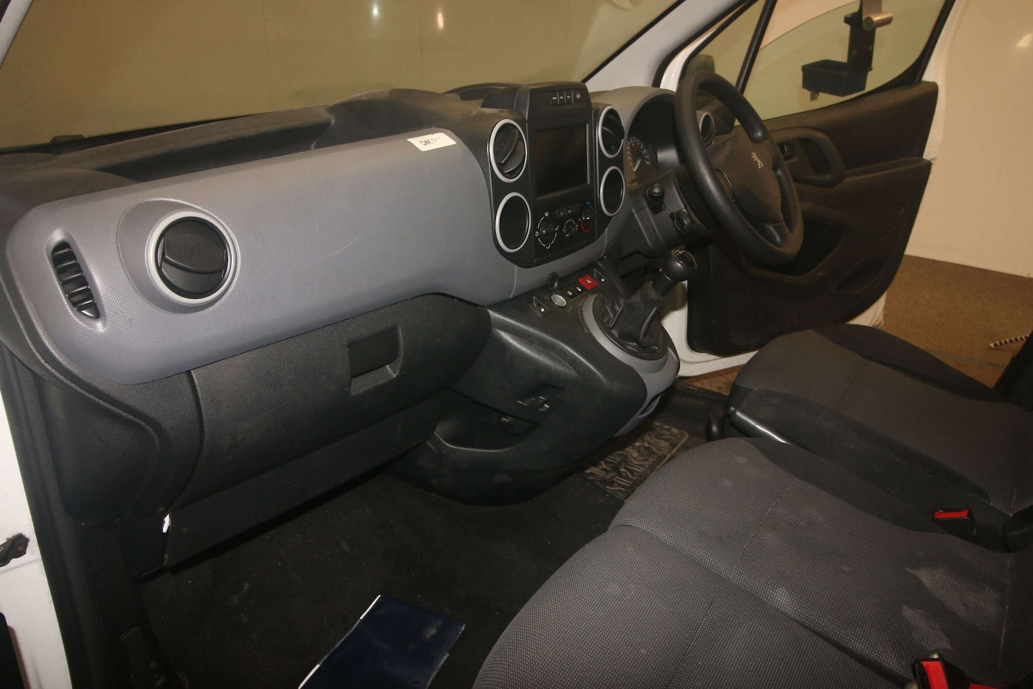 Used Peugeot Partner 2018 for sale - 77359979: Photo 6