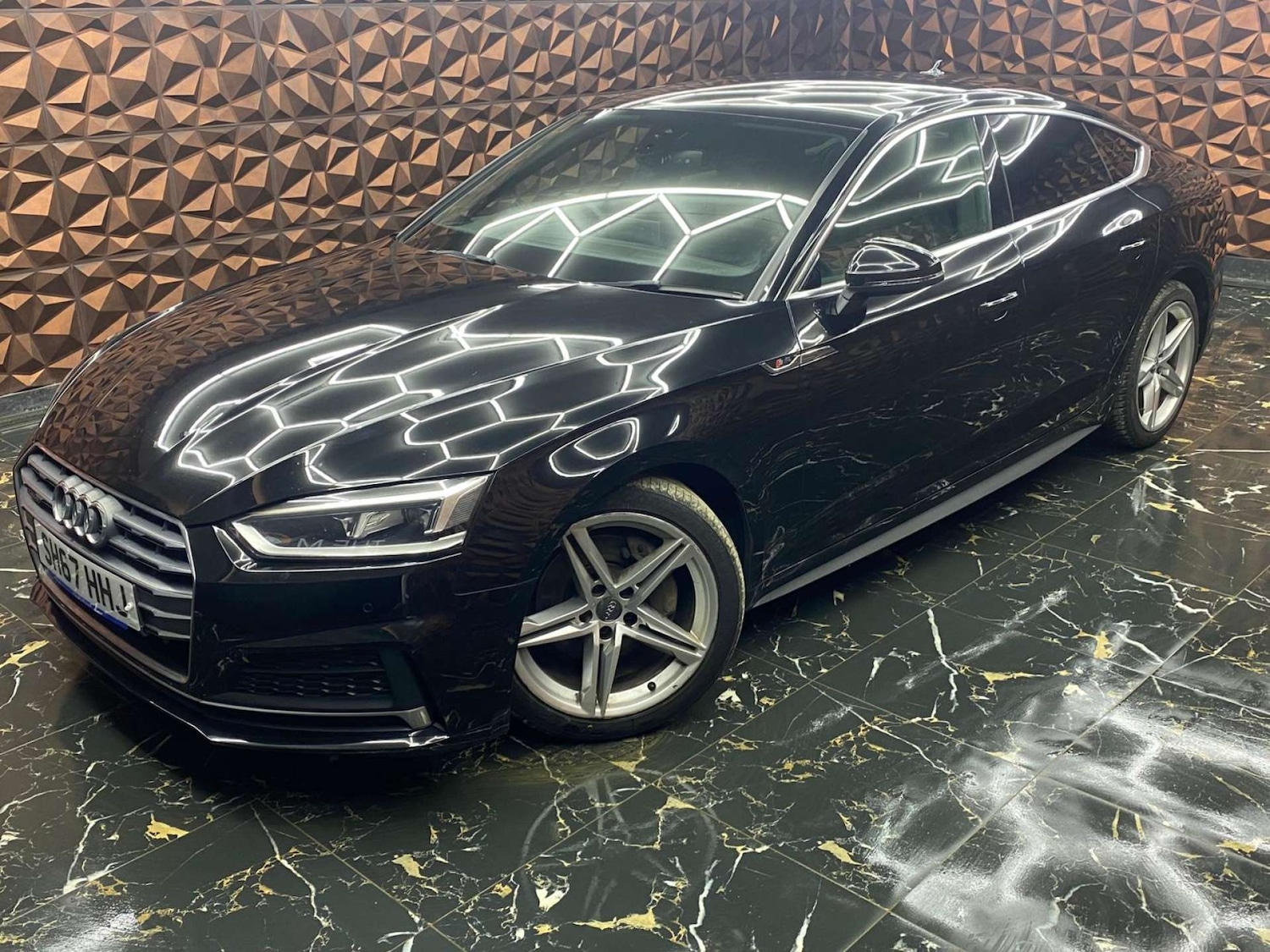 Used Audi A5 2017 for sale - 77762359: Photo 3