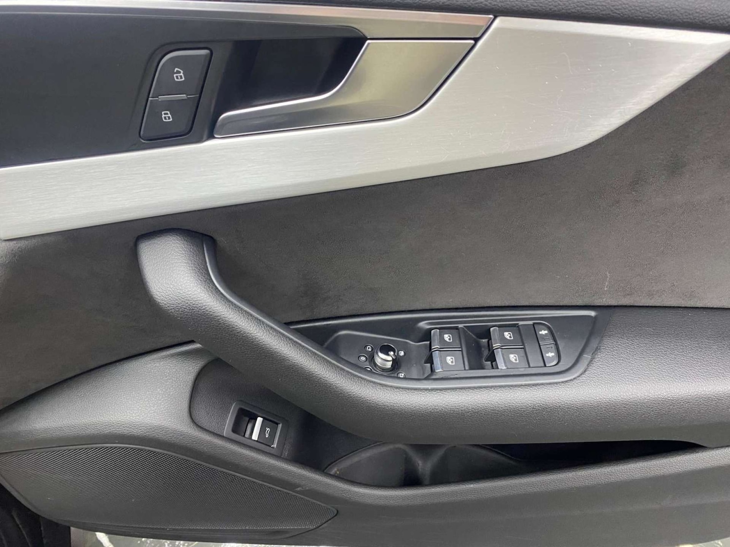 Used Audi A5 2017 for sale - 77762359: Photo 7