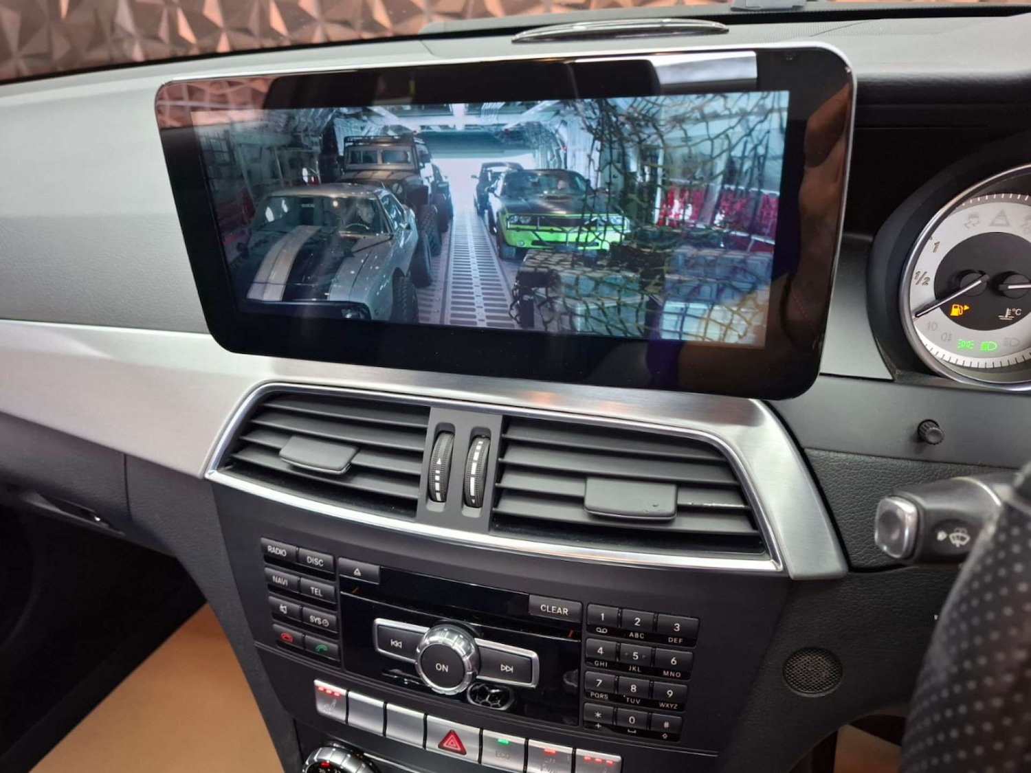 Used Mercedes-Benz C Class 2014 for sale - 77151294: Photo 31