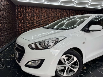 Used Hyundai i30 2015 for sale - 78692880: Photo
