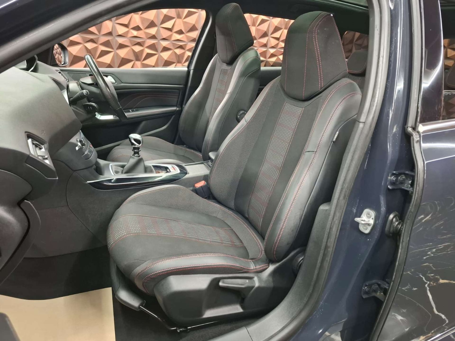 Used Peugeot 308 2019 for sale - 76921350: Photo 15