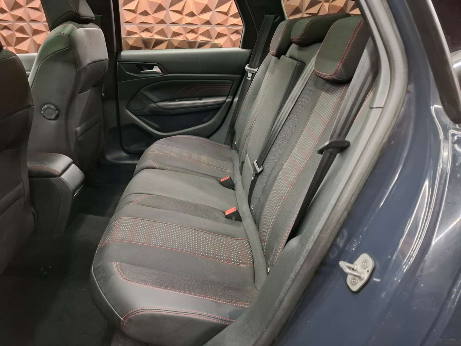 Used Peugeot 308 2019 for sale - 76921350: Photo 16