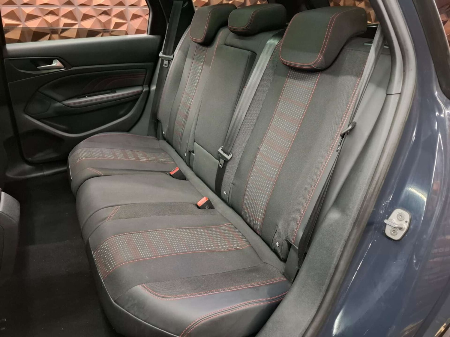 Used Peugeot 308 2019 for sale - 76921350: Photo 17