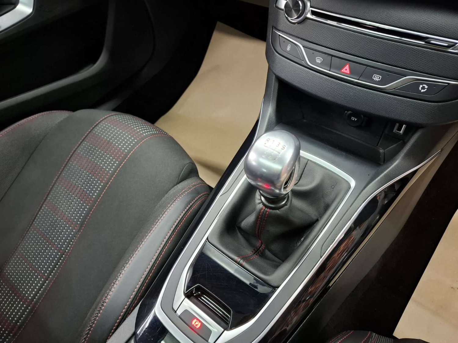 Used Peugeot 308 2019 for sale - 76921350: Photo 22