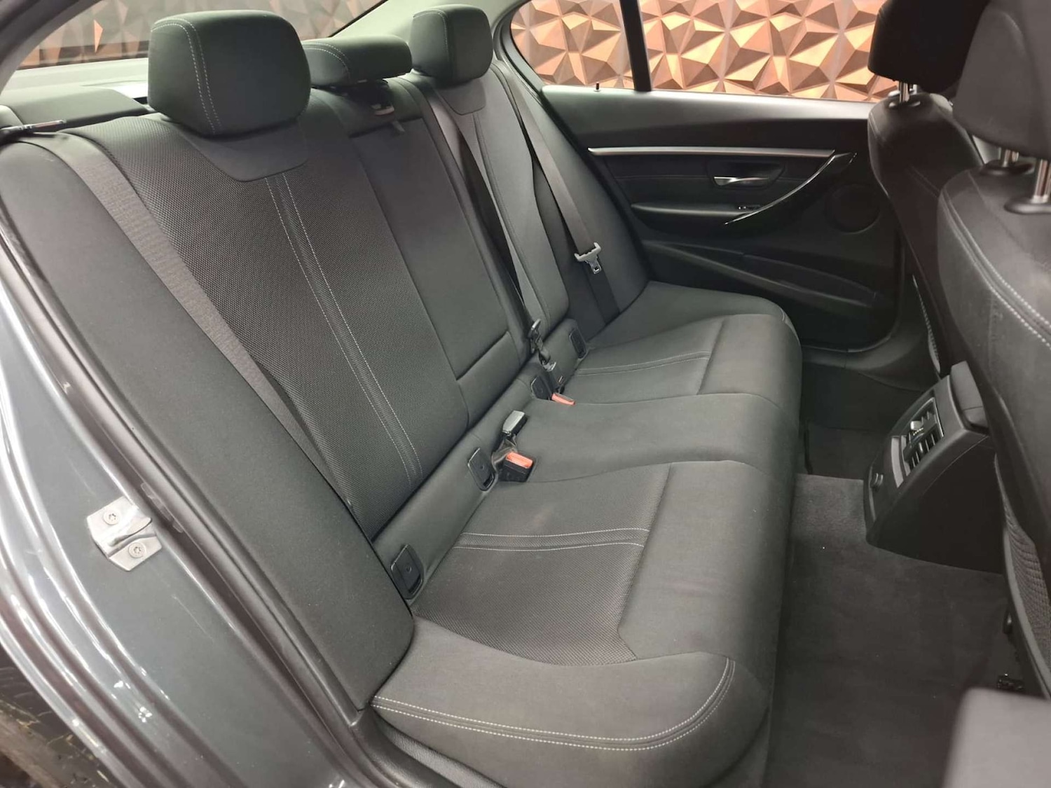 Used BMW 3 Series 2018 for sale - 77750324: Photo 23