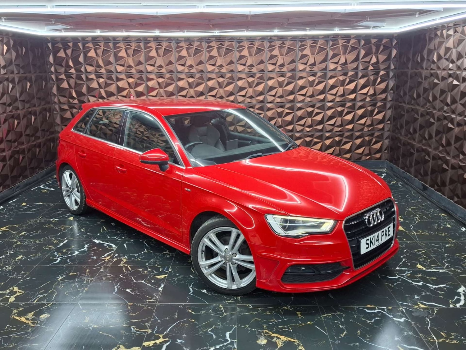 Used Audi A3 2014 for sale - 77151327: Photo 3