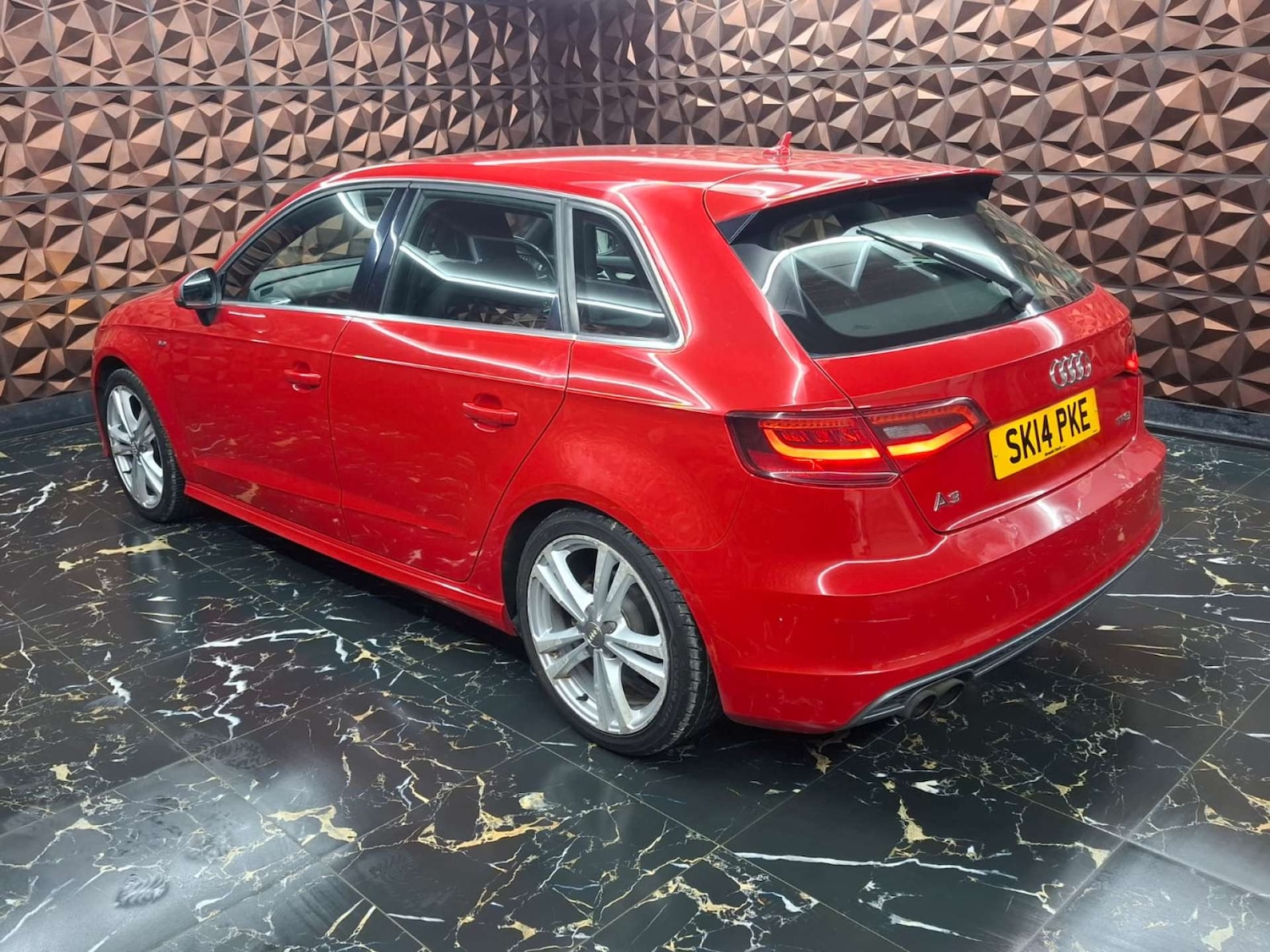 Used Audi A3 2014 for sale - 77151327: Photo 7