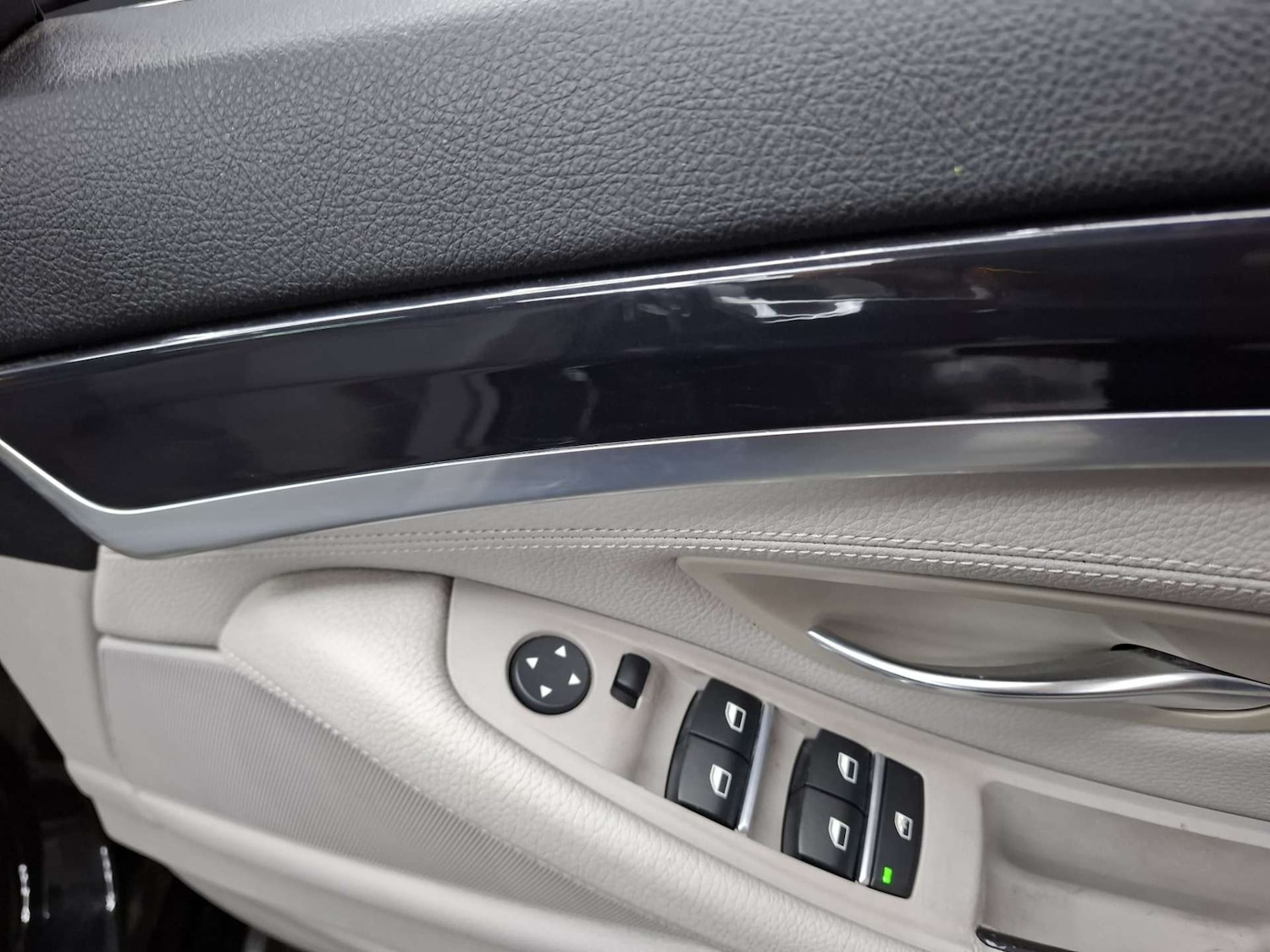 Used BMW 5 Series 2011 for sale - 77151136: Photo 11