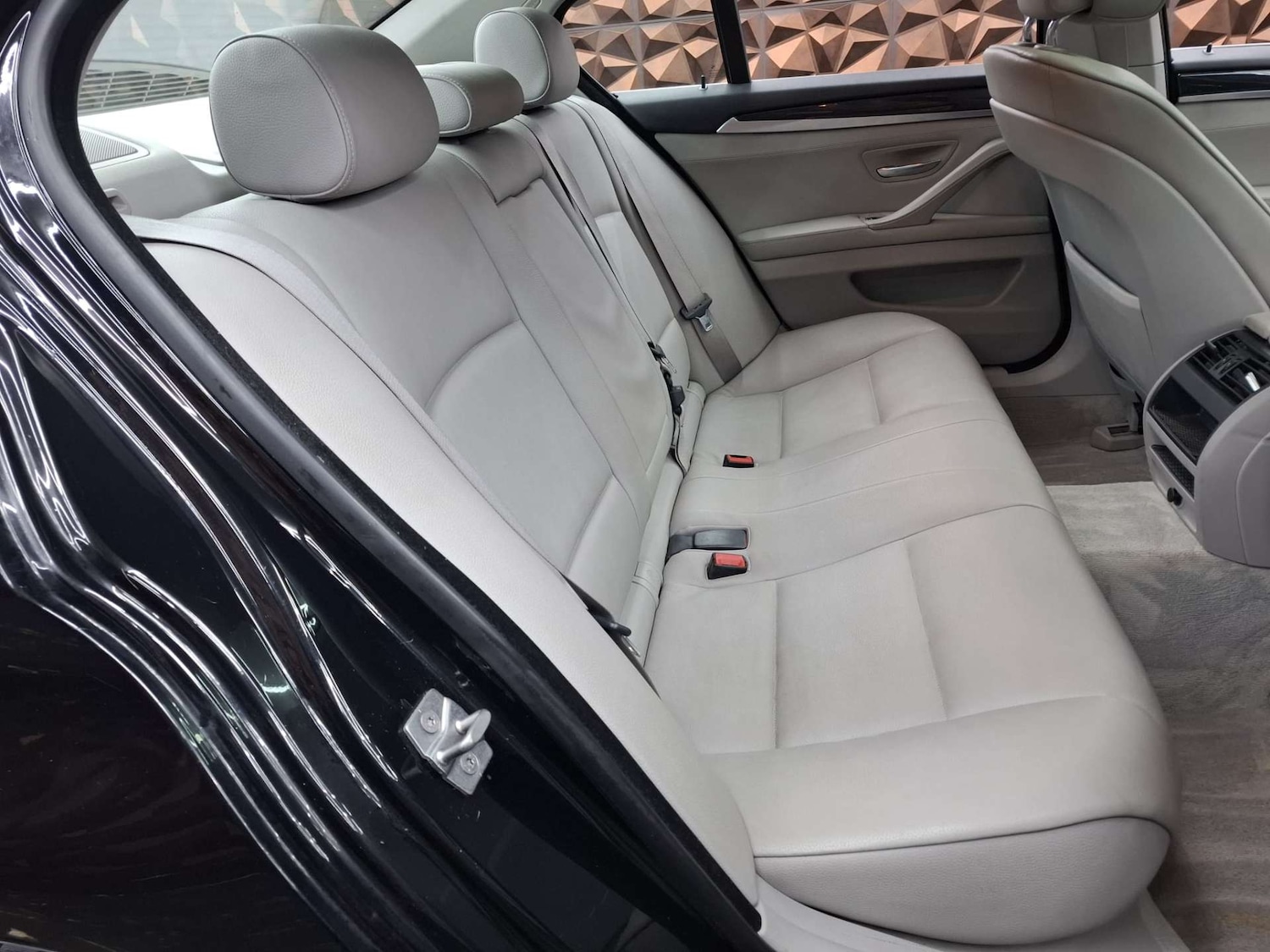 Used BMW 5 Series 2011 for sale - 77151136: Photo 14