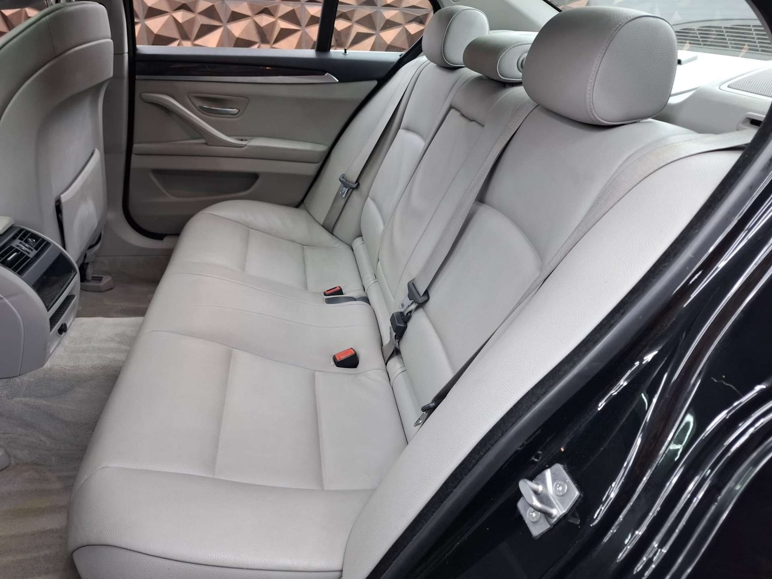 Used BMW 5 Series 2011 for sale - 77151136: Photo 17