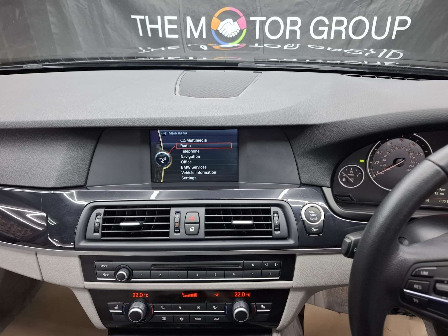 Used BMW 5 Series 2011 for sale - 77151136: Photo 25