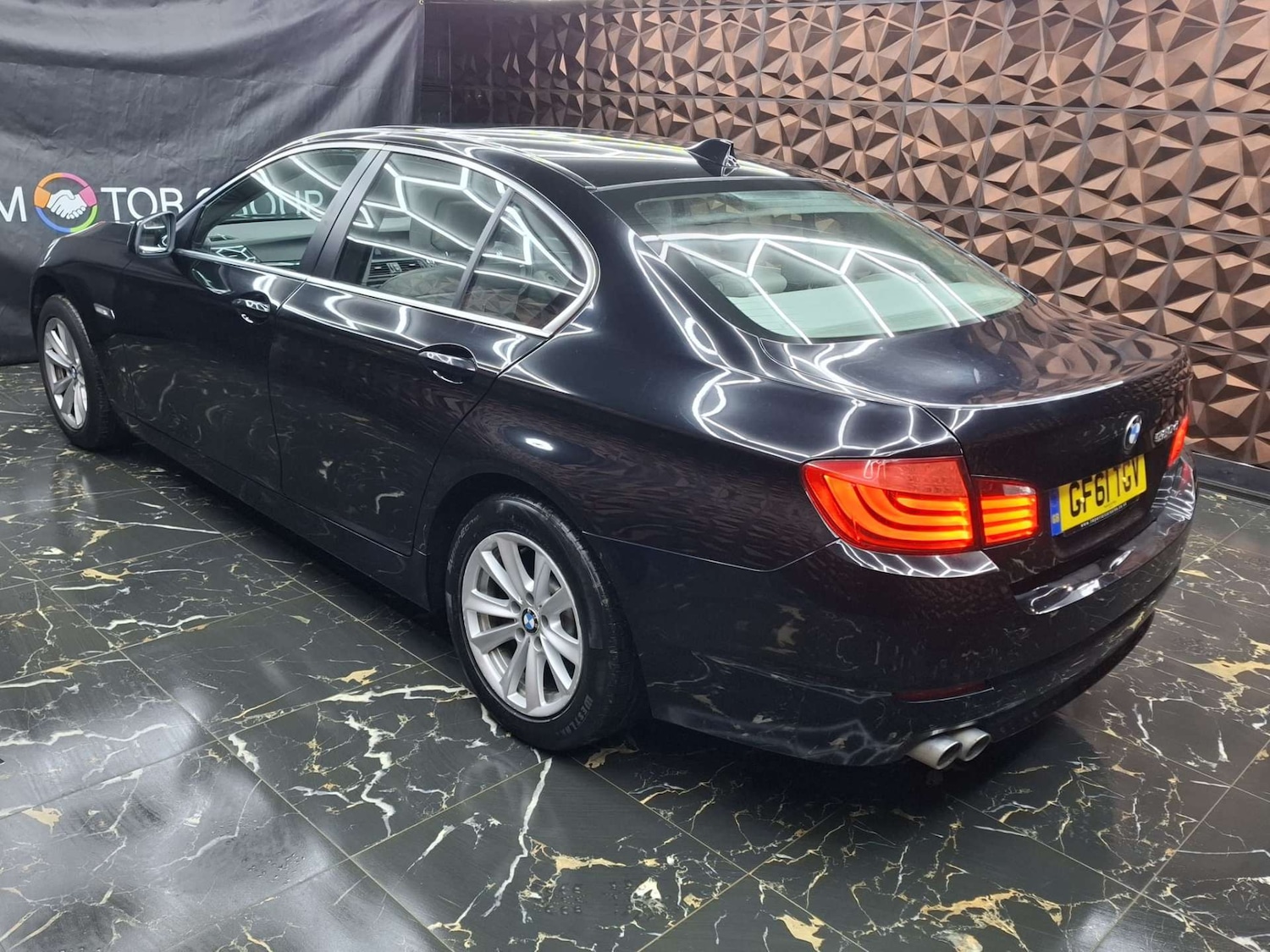 Used BMW 5 Series 2011 for sale - 77151136: Photo 30
