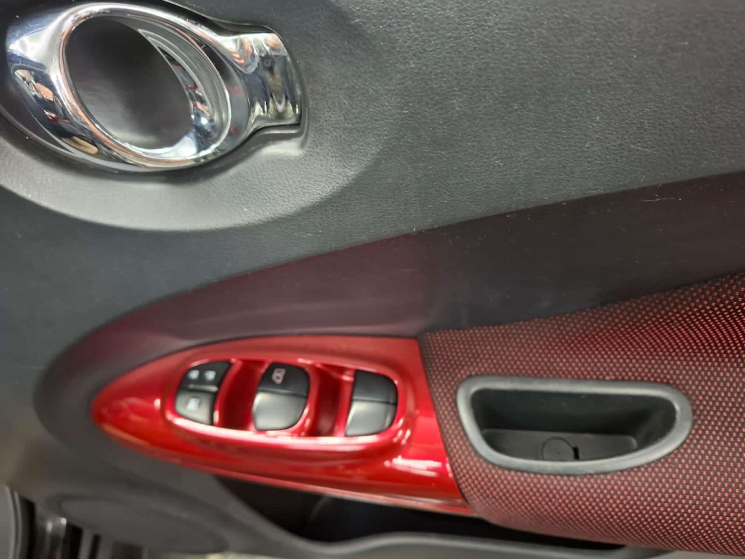 Used Nissan Juke 2014 for sale - 77262811: Photo 10