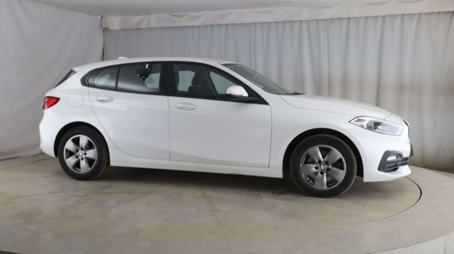 Used BMW 1 Series 2020 for sale - 77809770: Photo 2