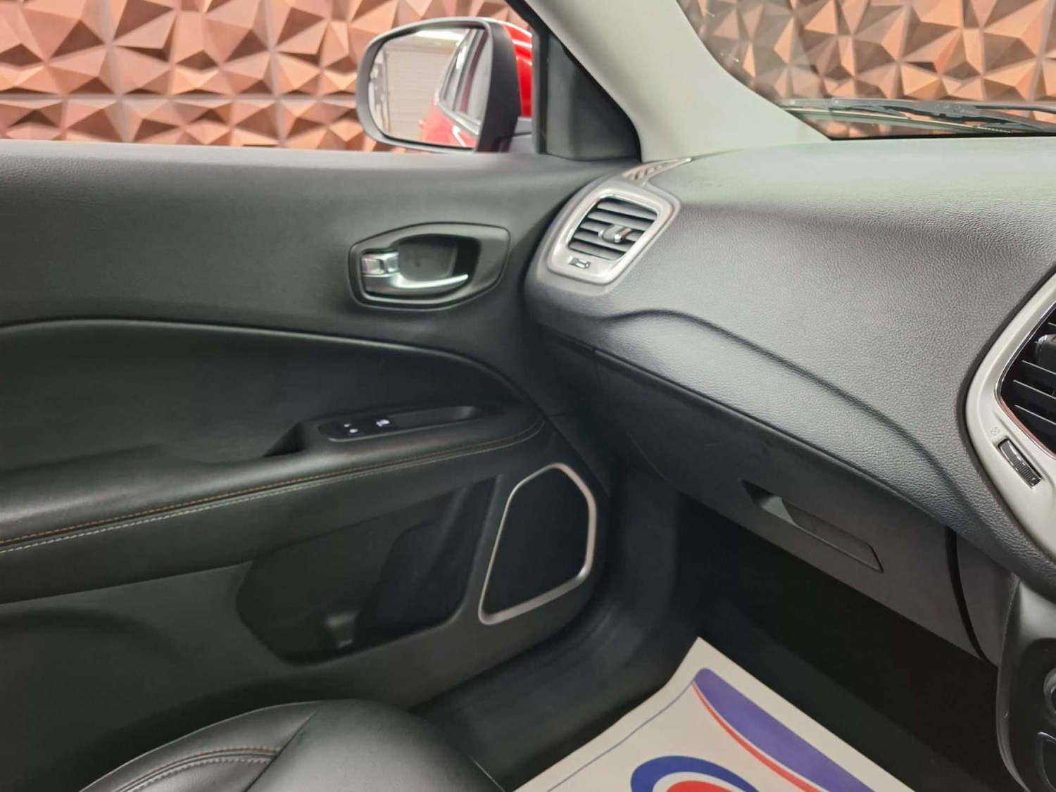 Used Jeep Compass 2018 for sale - 77151185: Photo 9