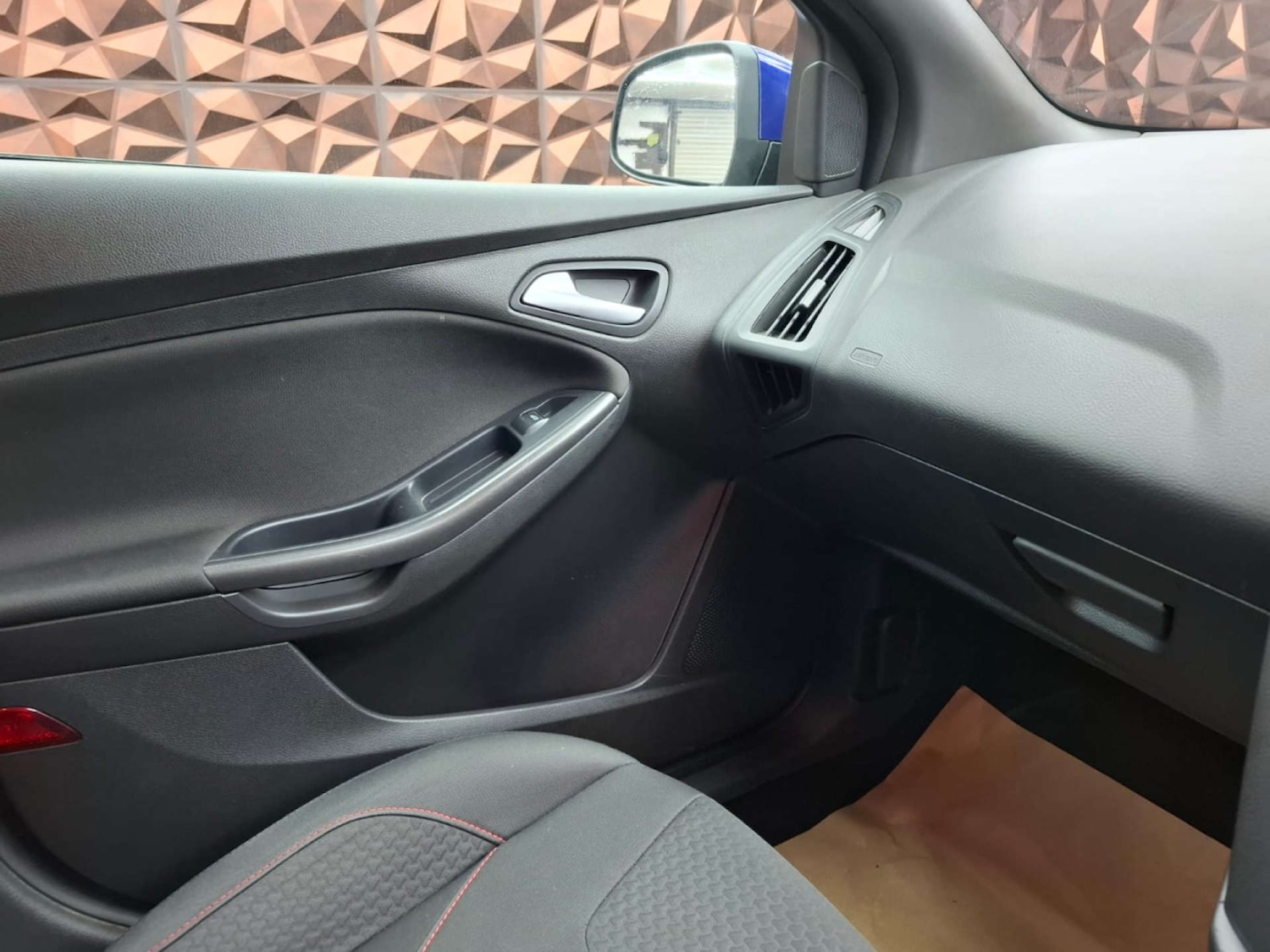 Used Ford Focus 2018 for sale - 76921425: Photo 24