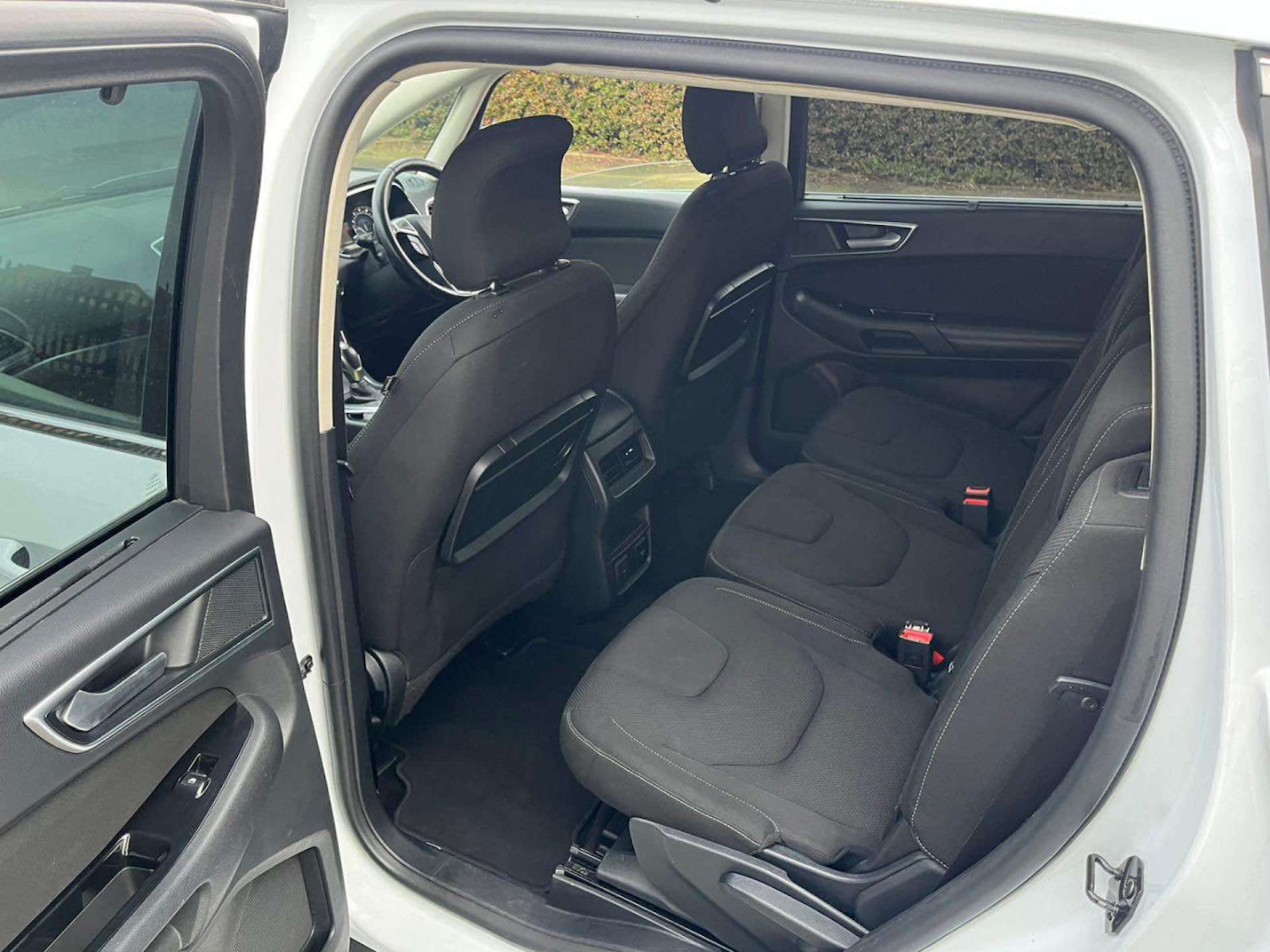 Used Ford S-Max 2016 for sale - 77735105: Photo 26