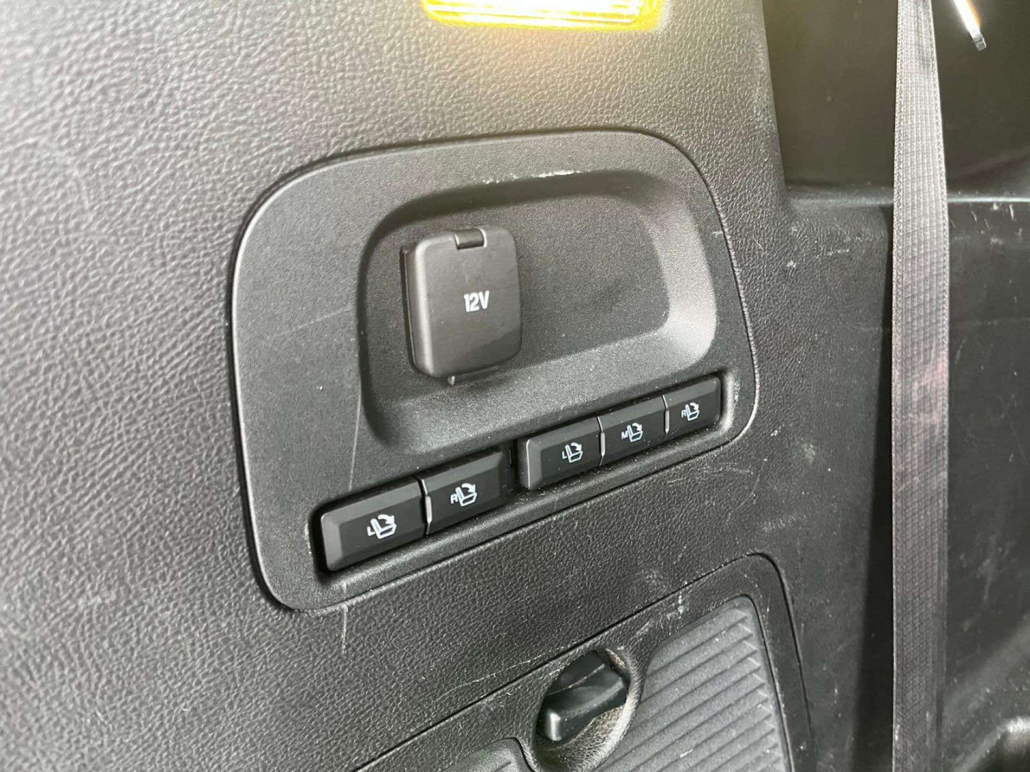 Used Ford S-Max 2016 for sale - 77735105: Photo 30