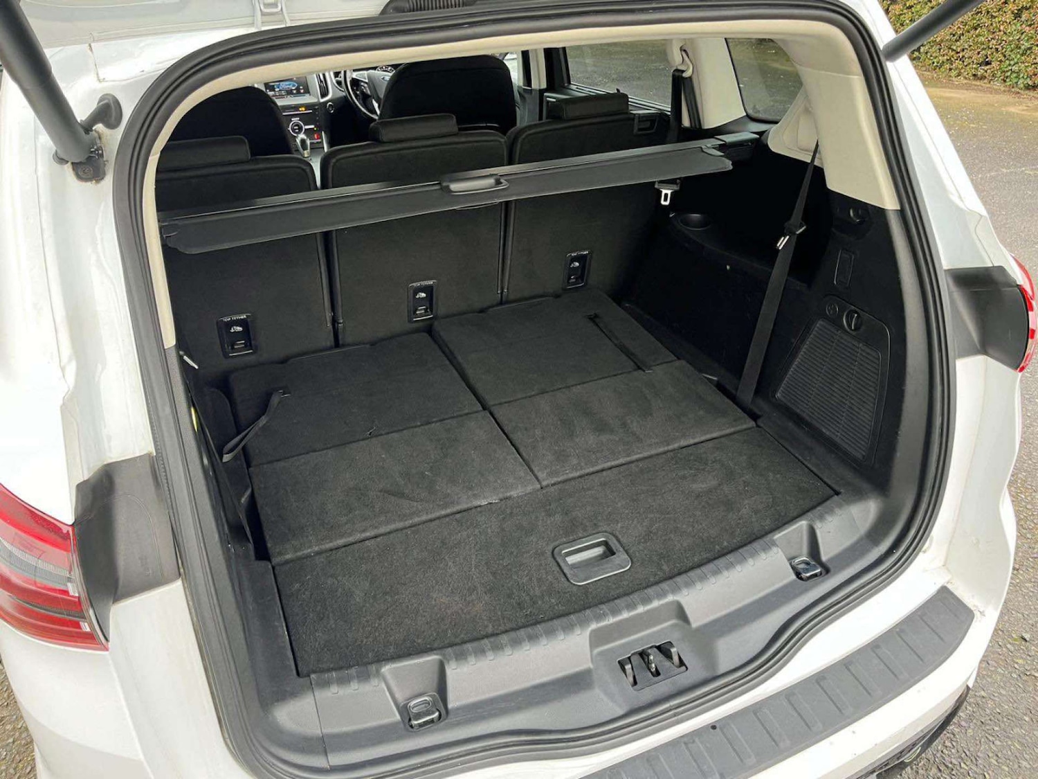 Used Ford S-Max 2016 for sale - 77735105: Photo 33