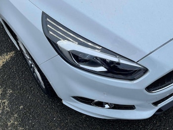 Used Ford S-Max 2016 for sale - 77735105: Photo