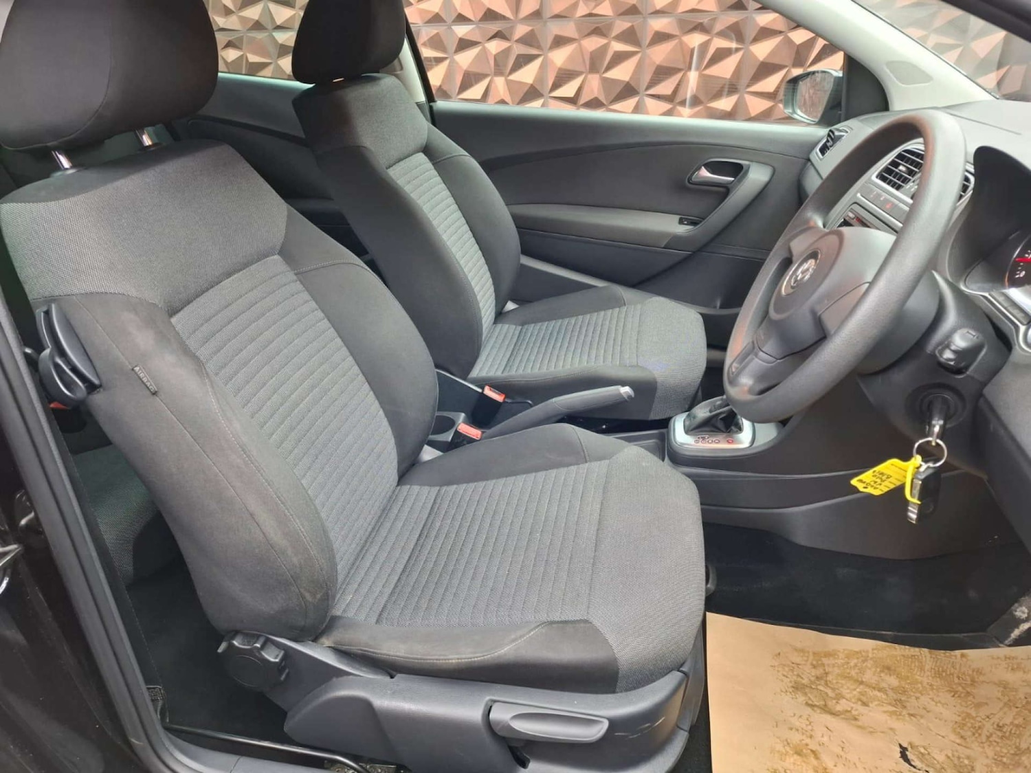 Used Volkswagen Polo 2013 for sale - 77151321: Photo 49