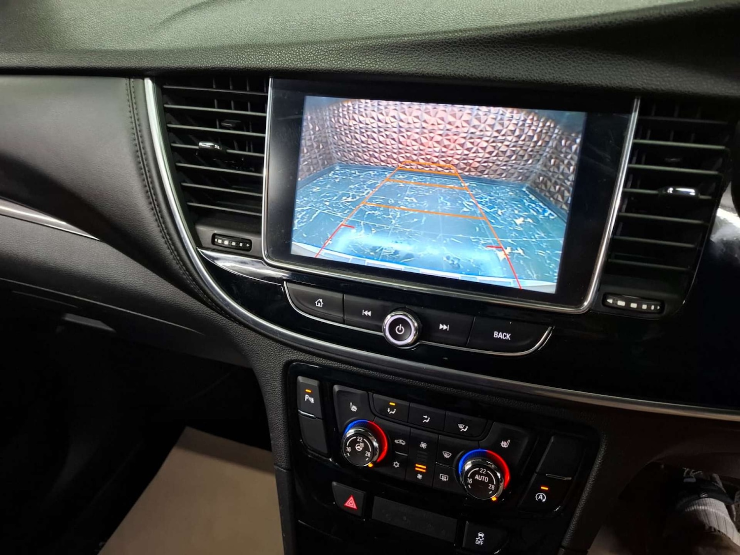 Used Vauxhall Mokka X 2018 for sale - 76921303: Photo 26