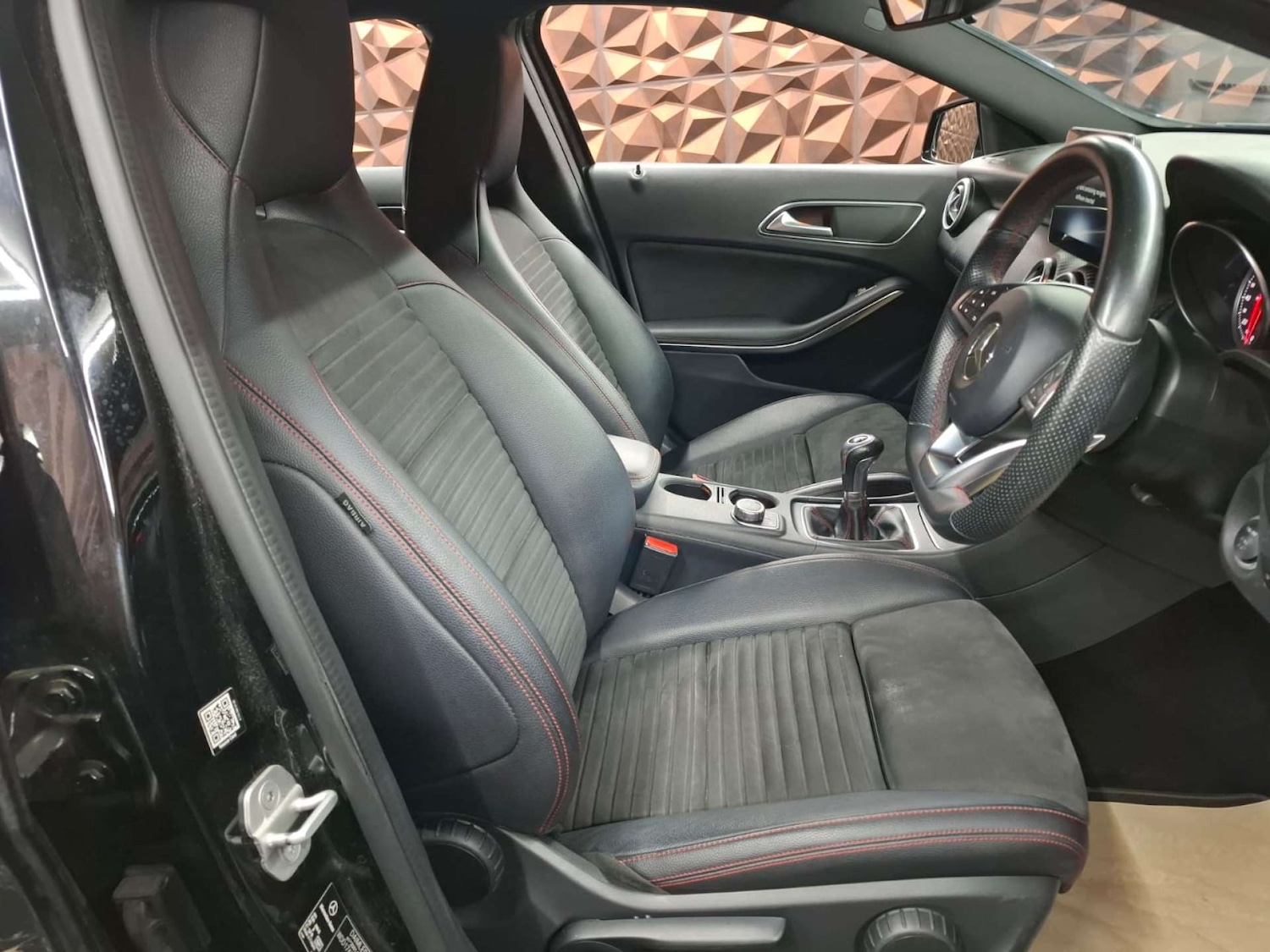 Used Mercedes-Benz A-Class 2017 for sale - 76921383: Photo 19