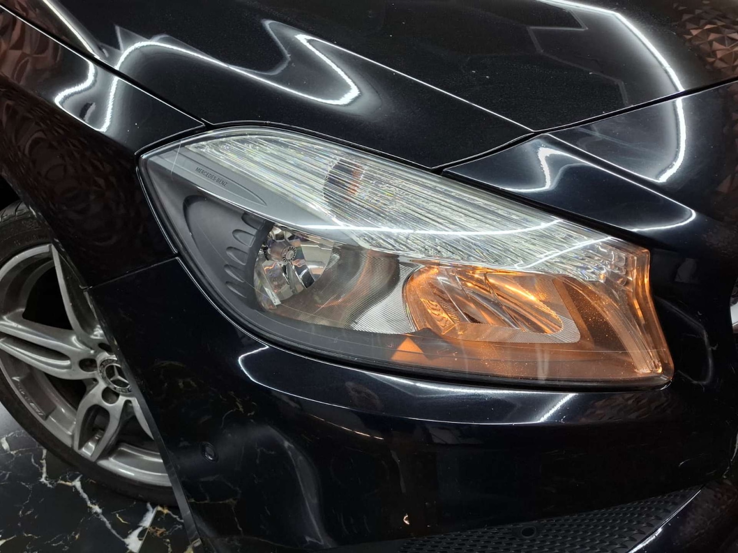 Used Mercedes-Benz A-Class 2017 for sale - 76921383: Photo 3