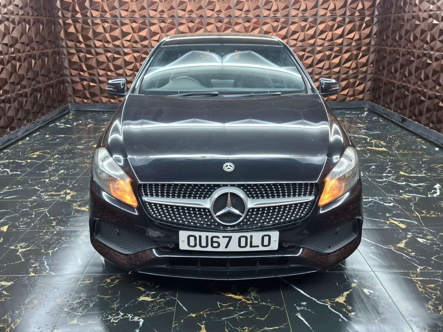 Used Mercedes-Benz A-Class 2017 for sale - 76921383: Photo 4