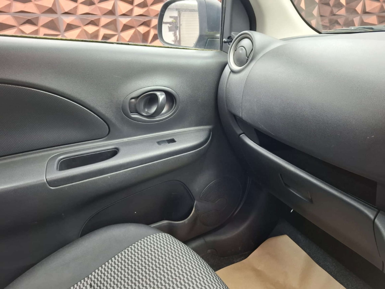 Used Nissan Micra 2014 for sale - 77151271: Photo 24