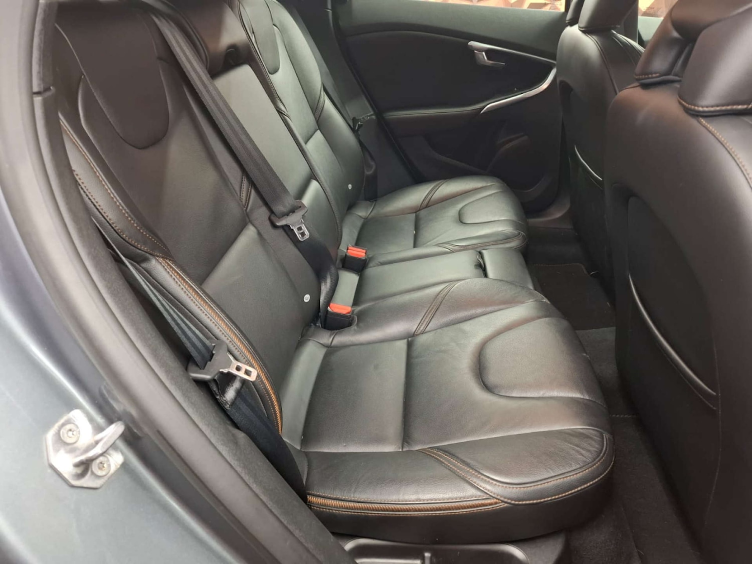 Used Volvo V40 2015 for sale - 77151280: Photo 13