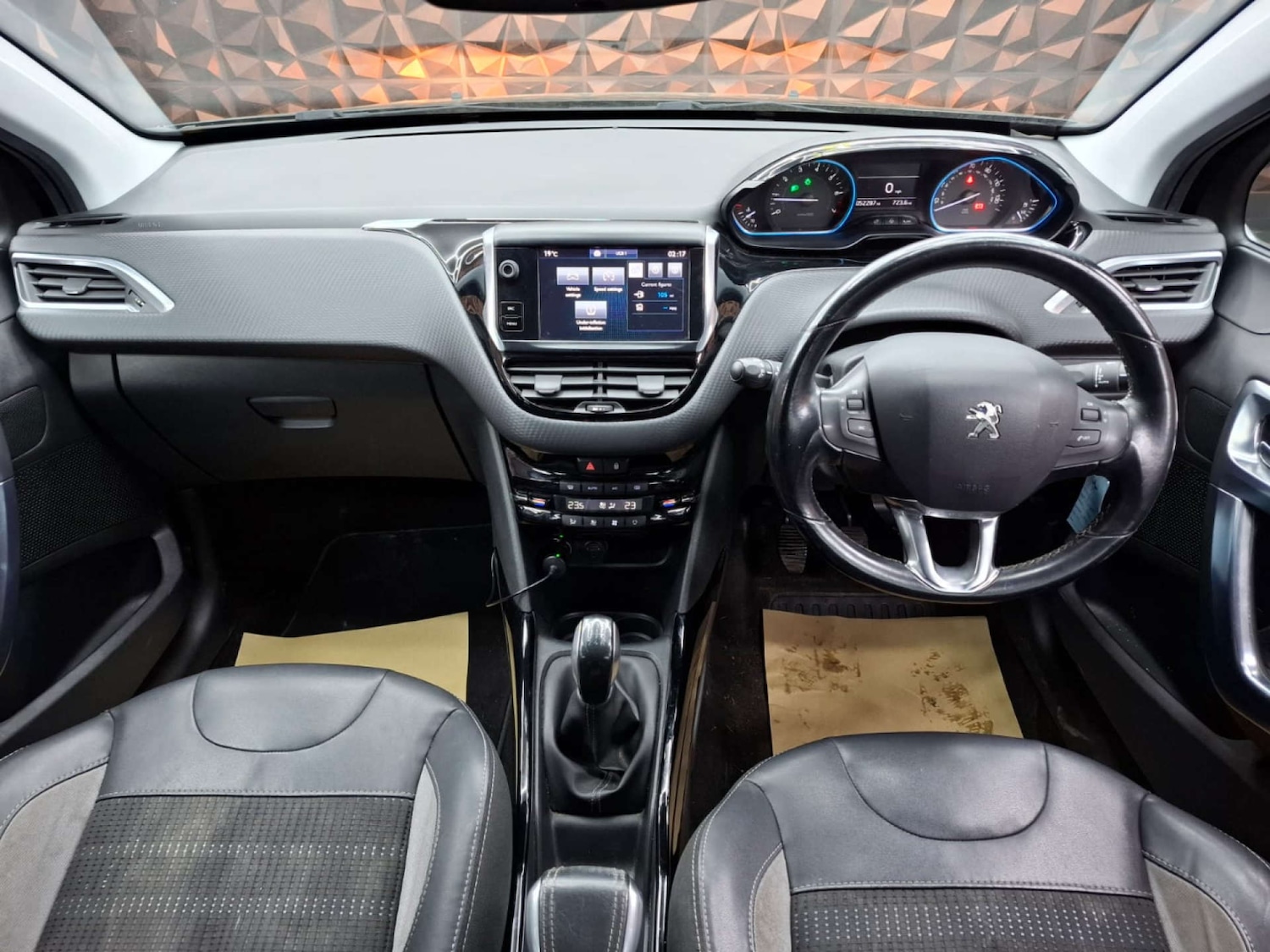 Used Peugeot 2008 2016 for sale - 77151309: Photo 31