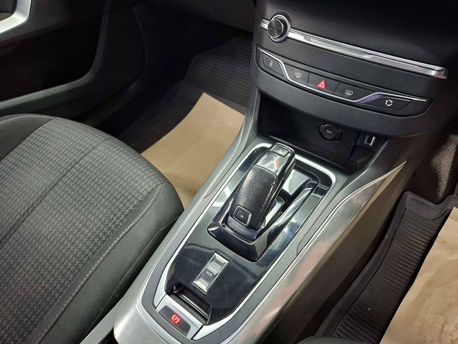 Used Peugeot 308 2018 for sale - 77151192: Photo 19