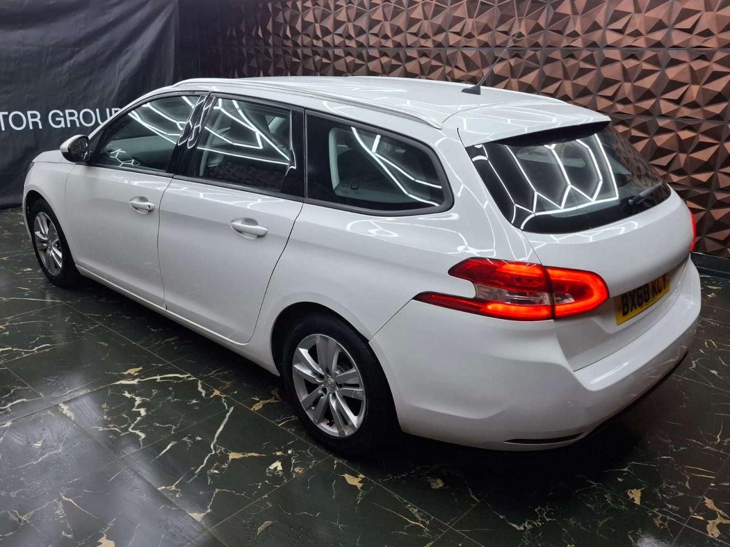 Used Peugeot 308 2018 for sale - 77151192: Photo 30