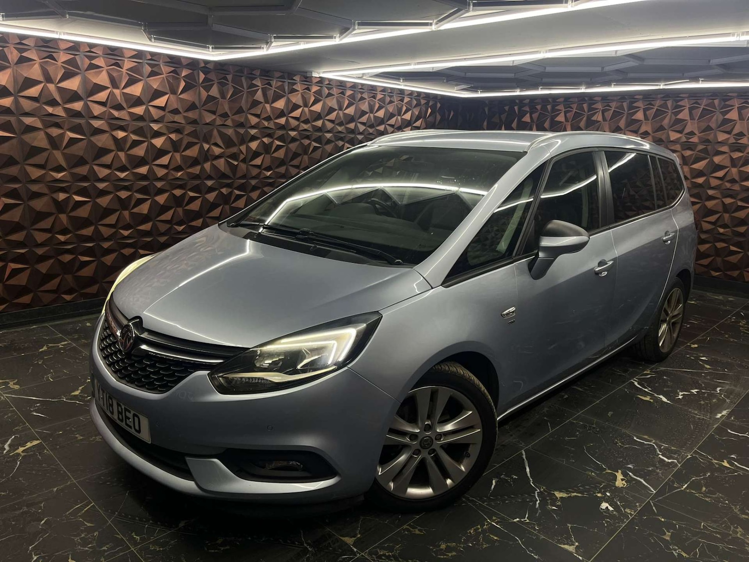 Used Vauxhall Zafira 2018 for sale - 76921377: Photo 4