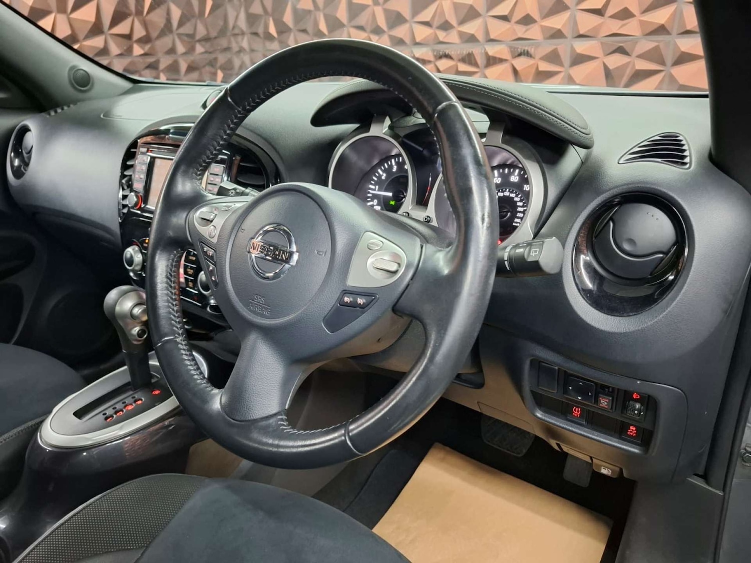 Used Nissan Juke 2018 for sale - 76921482: Photo 19