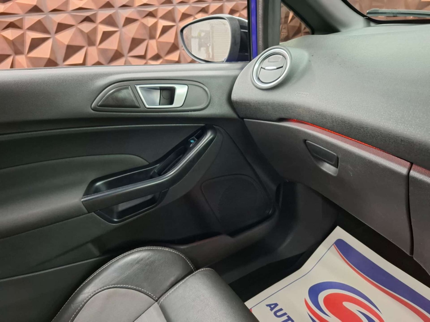 Used Ford Fiesta 2017 for sale - 77984312: Photo 10