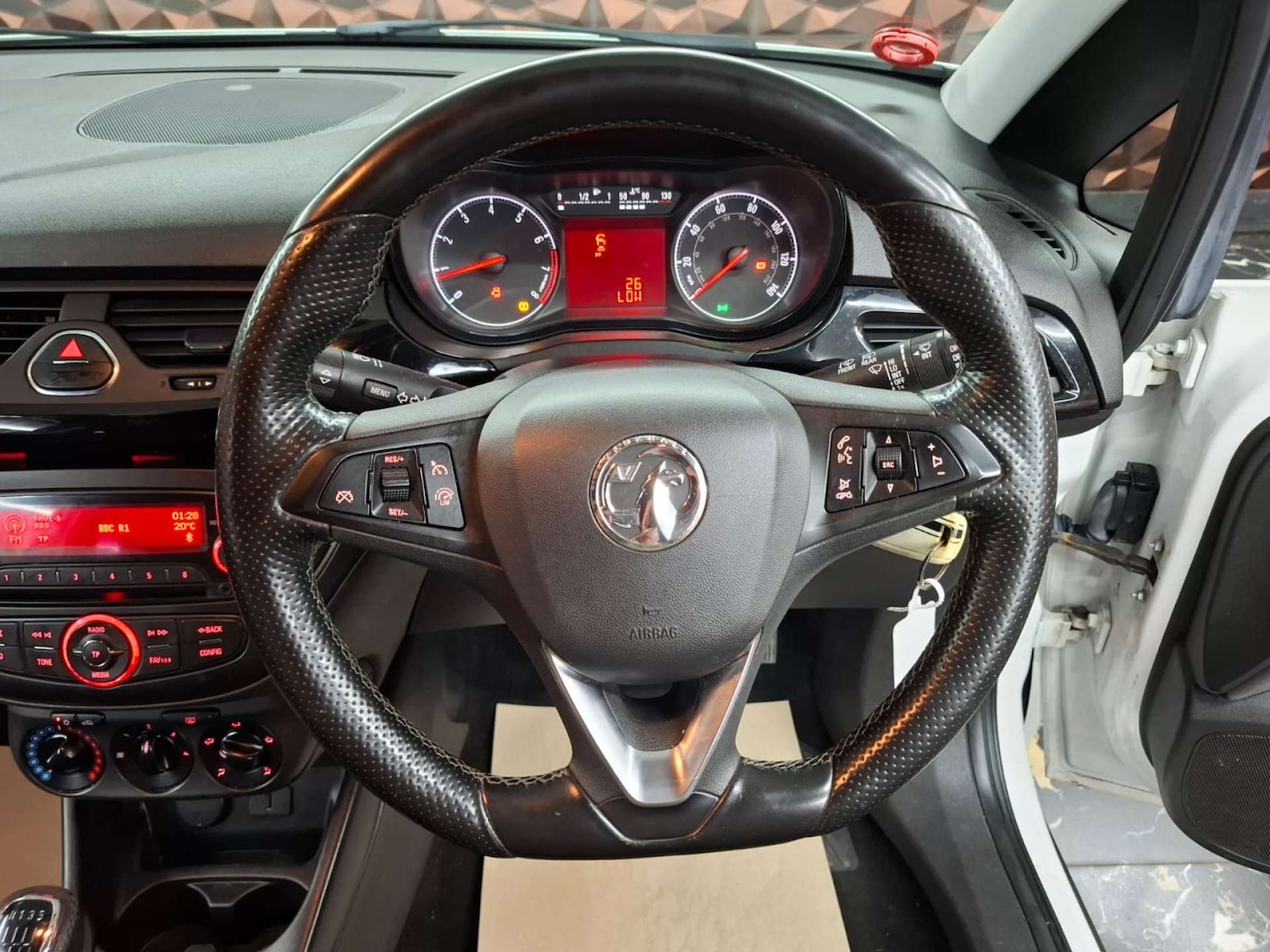 Used Vauxhall Corsa 2015 for sale - 77805469: Photo 11